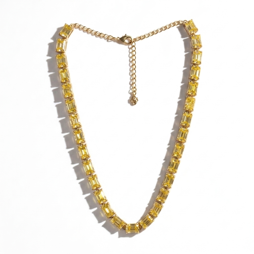 AKÈ NECKLACE