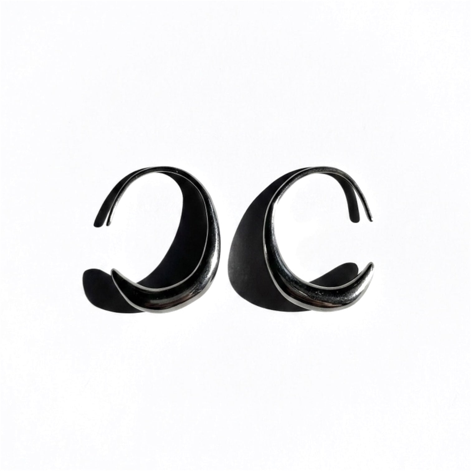 AVA EARRINGS