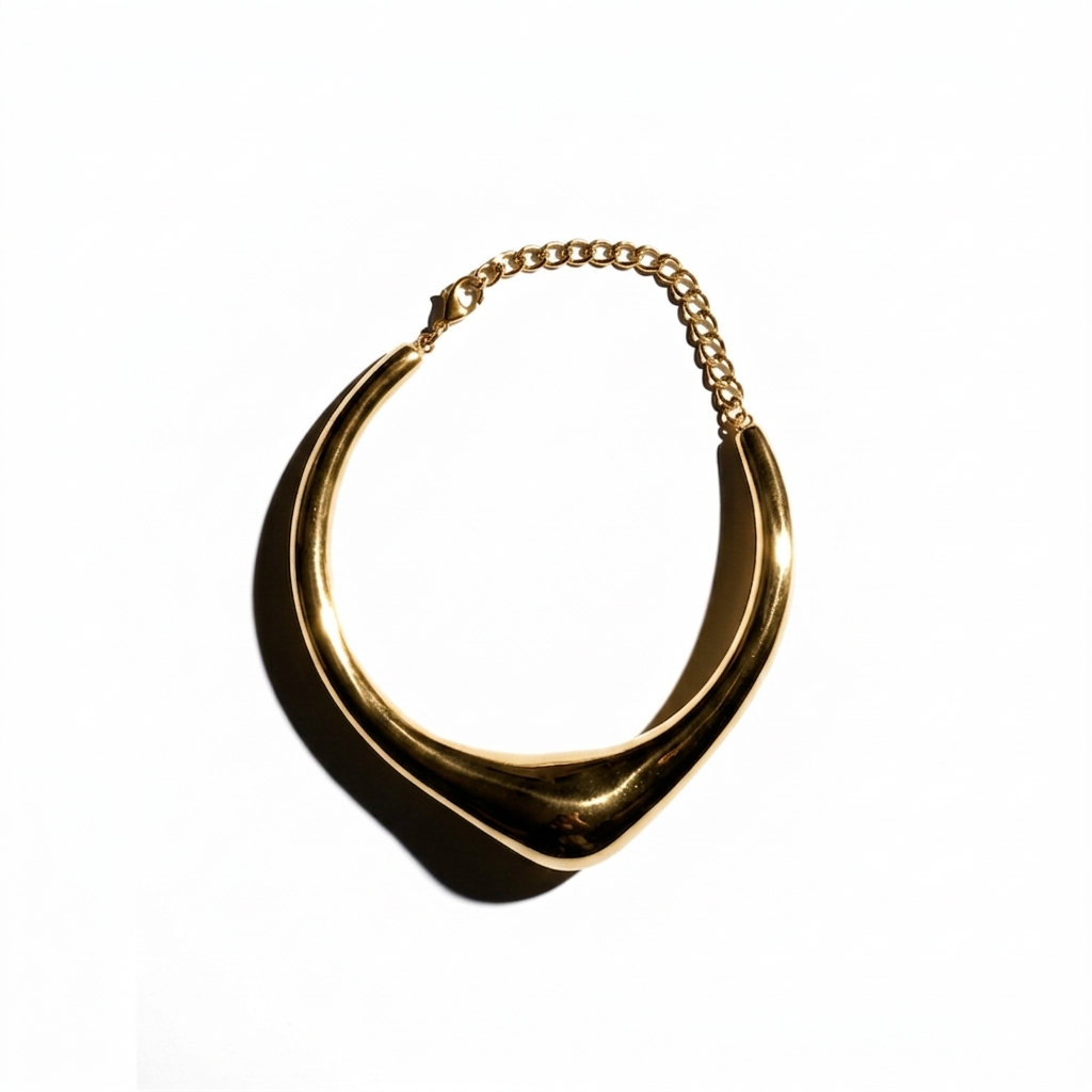 VI NECKLACE