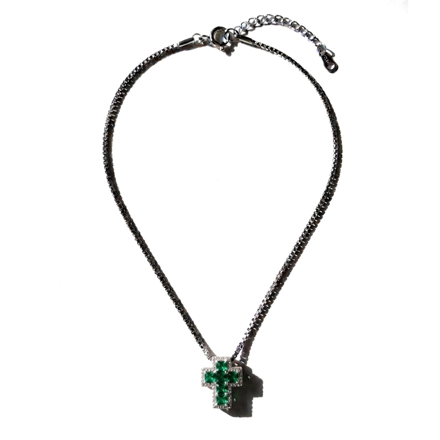 CROSS CREED NECKLACE