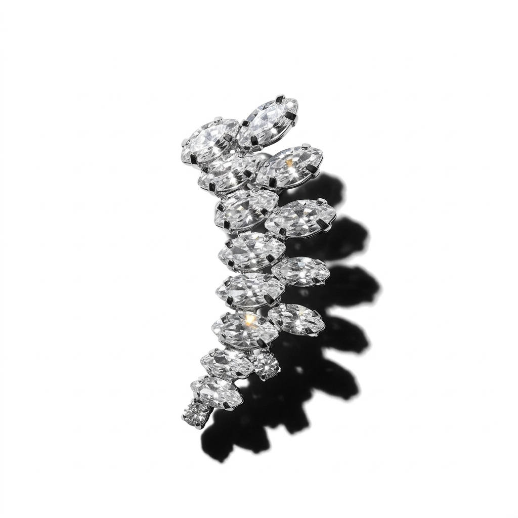 EAR CUFF ECHO
