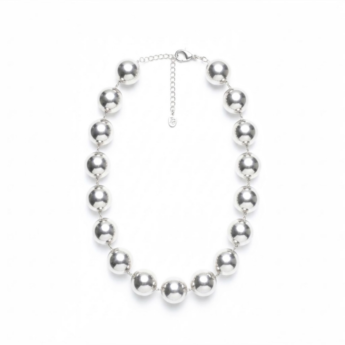 VERA NECKLACE